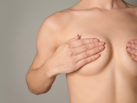 Brustvergrößerung - Erstberatung, Möglichkeiten und Risiken